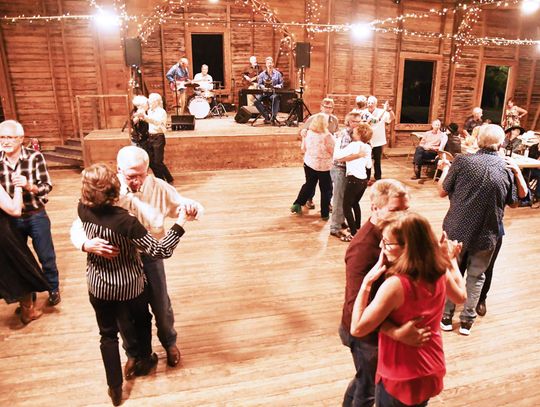 HARVEST MOON RISES: Wimberley Institute of Culture hosts annual dinner, dance at Fischer Hall