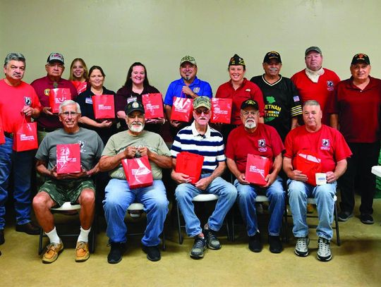 HEB honors veterans