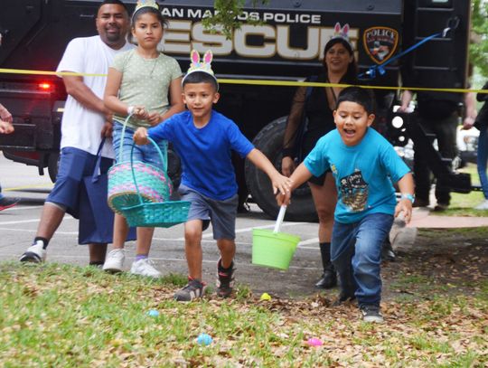 Heritage Association of San Marcos hosts inaugural Easter egg hunt