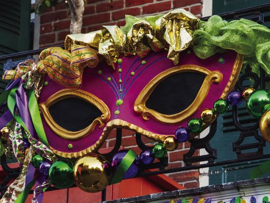 Heritage Society of San Marcos to host Mardi Gras Martini Happy Hour and Silent Auction