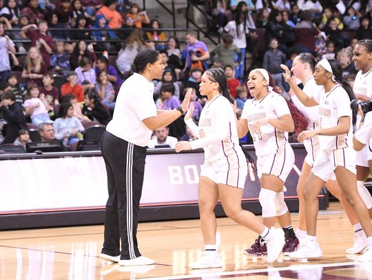 HISTORIC VICTORY: TXST’s Antoine becomes winningest head coach in program history