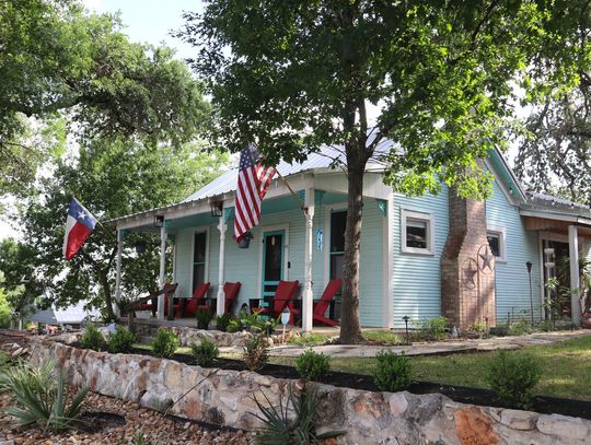 Home Tour to show off Scott Street cabin from 1901