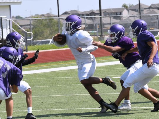 HS Countdown to Kickoff: San Marcos takes on Cedar Ridge in season finale