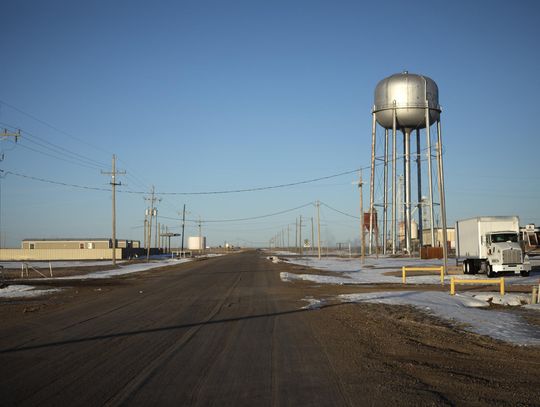 Miguel Gutierrez Jr./The Texas Tribune, Rural areas, texas, network, phone service