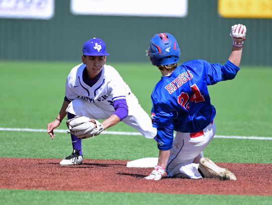 Isaac Mancias commits to Blinn College Buccaneers