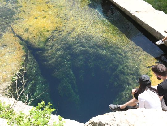 Jacob’s Well stops flowing amid drought