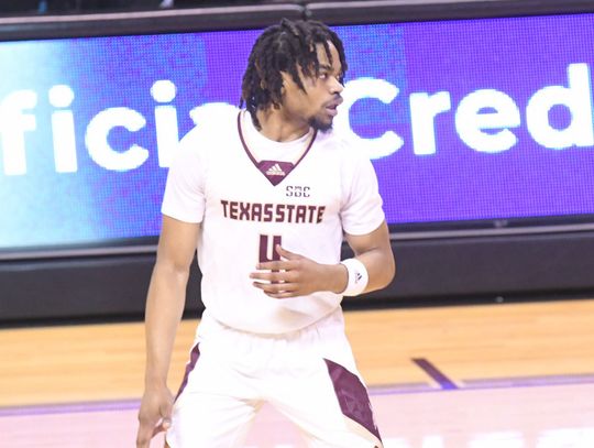 Johnson wins 100th game as Bobcats complete comeback win