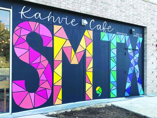 Kahvie Café supports local artist with new mural in San Marcos