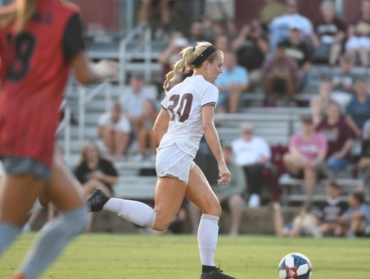 Kaylee Davis signs pro deal with ZFK Spartak in Serbia