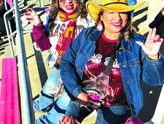 KnD’s Boutique shows out for Texas State Bowl Game