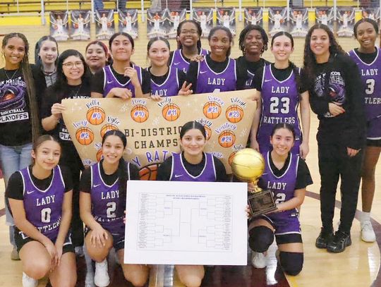 Lady Rattlers dominate Alexander in playoff win