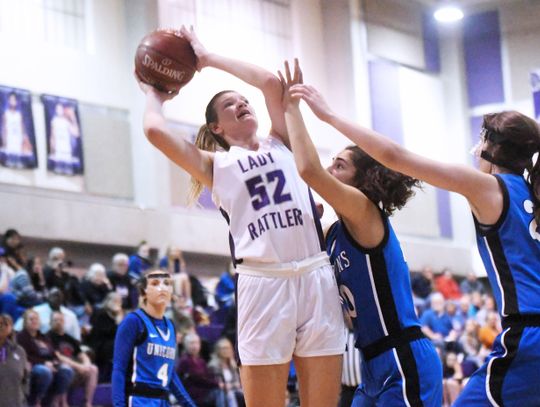 Lady Rattlers grab largest win in district play over New Braunfels