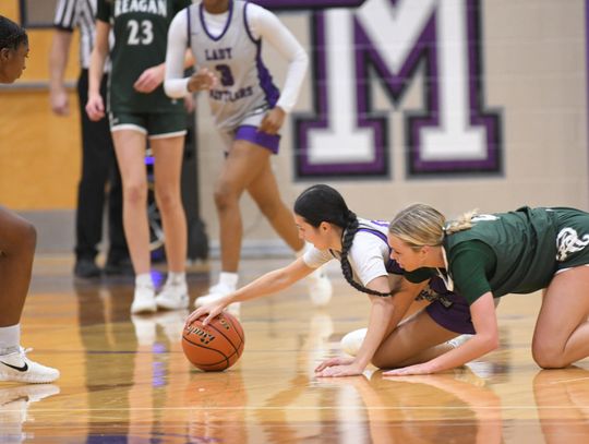 Lady Rattlers notch road win over Buda Johnson