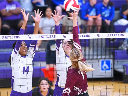 Lady Rattlers win third-straight match, sweep Patriots 3-0