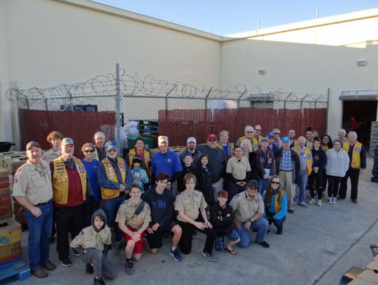 Lions Club Christmas Basket  Delivery