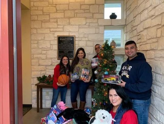 Local toy drive spreads Christmas cheer