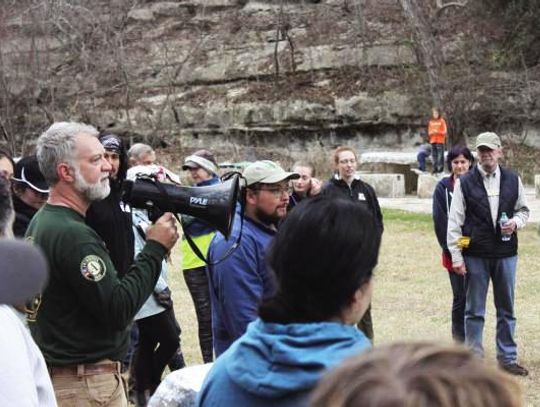 Local volunteers reforest Blue Hole Regional Park