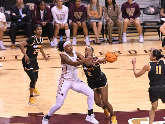 Louisiana topples Texas State, 71-57 