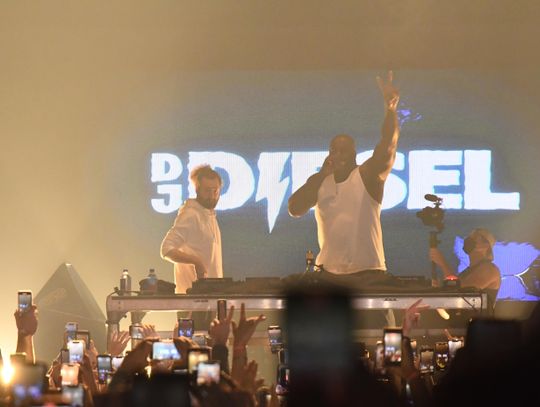 MAKING HIS MARC: NBA Hall of Famer Shaquille O'Neal performs as DJ Diesel at The Marc 