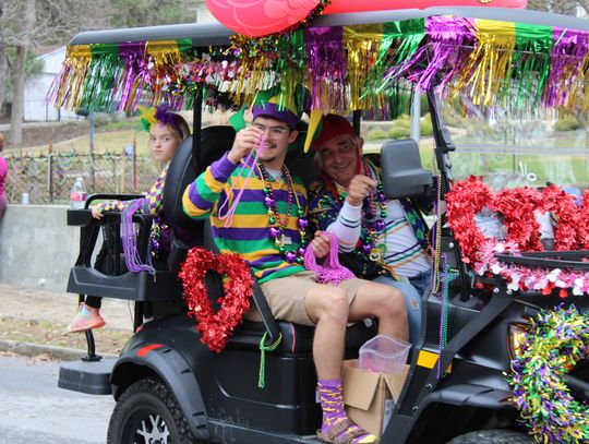 Mardi Gras parade livens up the Historic District