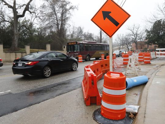 More lane closures on Sessom Drive