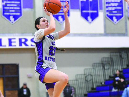 No. 20 Lady Rattlers defeat East Central, host No. 1 Judson for district title