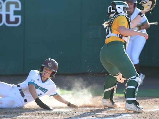 No. 23 Texas State defeats No. 21 Baylor in Top 25 Showdown