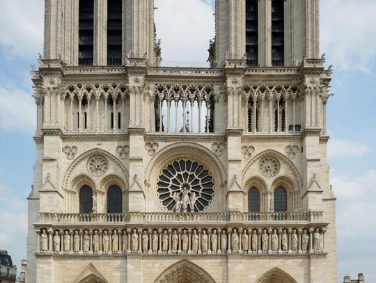 Notre Dame rector: Fragile landmark cathedral might not be saved