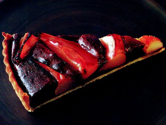 Pears and chocolate, an unexpected pairing