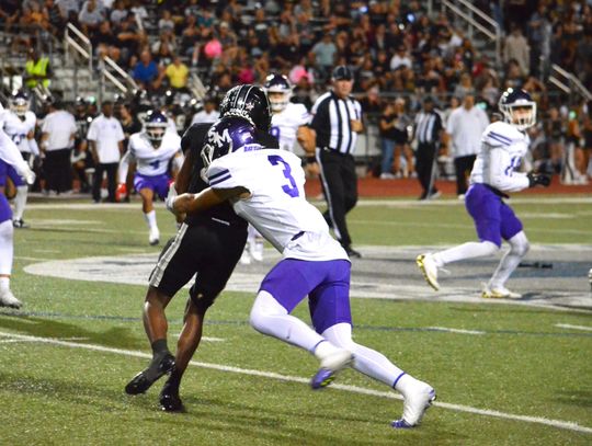 Rattlers are strong in first half, but fall to Cibolo Steele, 45-6