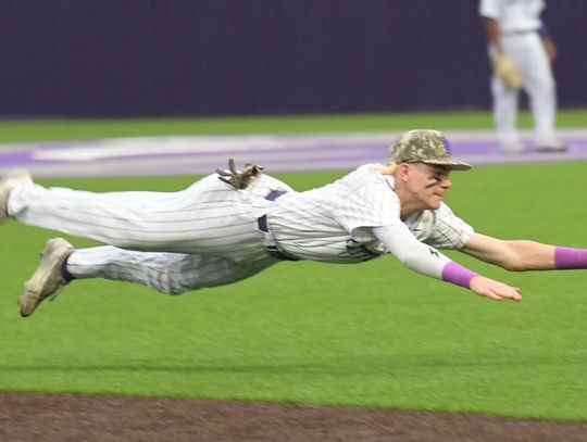 Rattlers beat Dripping Springs and Lehman at Hill Country Classic