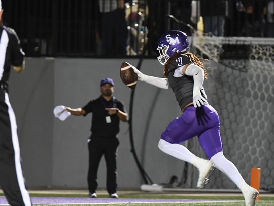 Rattlers blow out rival Buda Johnson in district opener