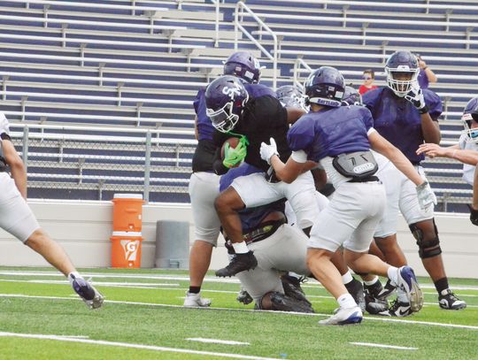 Rattlers continue to improve on offense and defense, prepare for Purple & White Spring Game