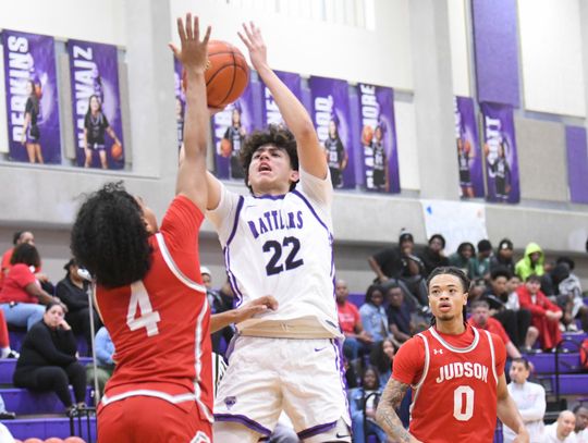 Rattlers drop district road game to No. 7 Steele