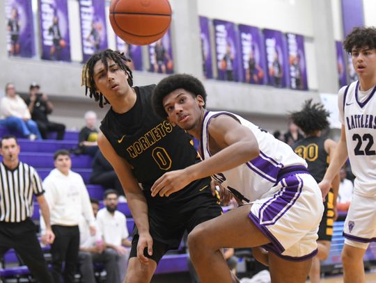 Rattlers fall to East Central in thrilling district showdown