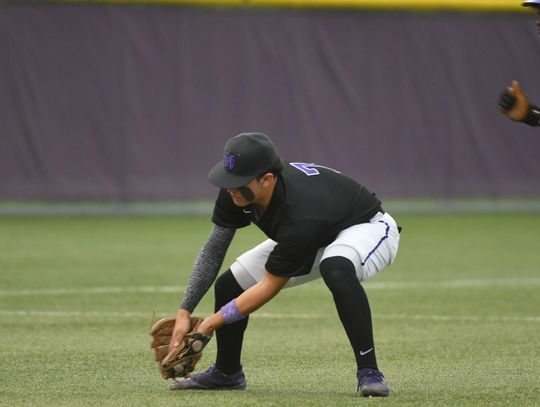 Rattlers sweep Schertz Clemens in run-rule win