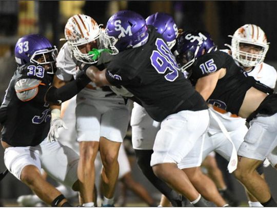 Rattlers take on Edinburg in search of first Area playoff win since 2006