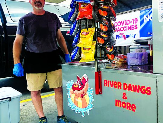 River Dawgs owner feels call to dish out delicious hot dogs