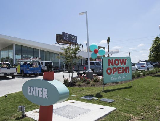 San Marcans flock to P. Terry’s during first day of business