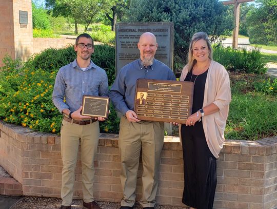 San Marcos Academy presents faculty, staff awards