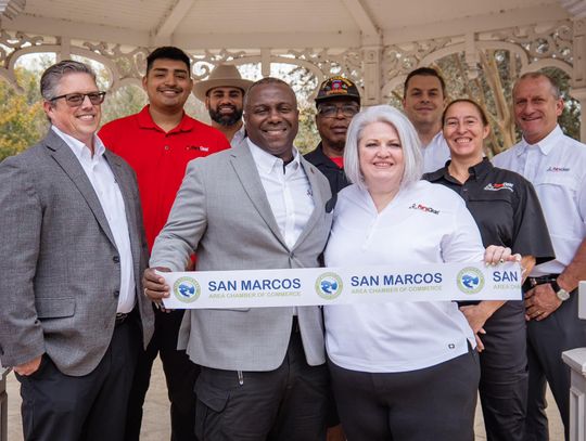 San Marcos Area Chamber of Commerce Ribbon Cutting