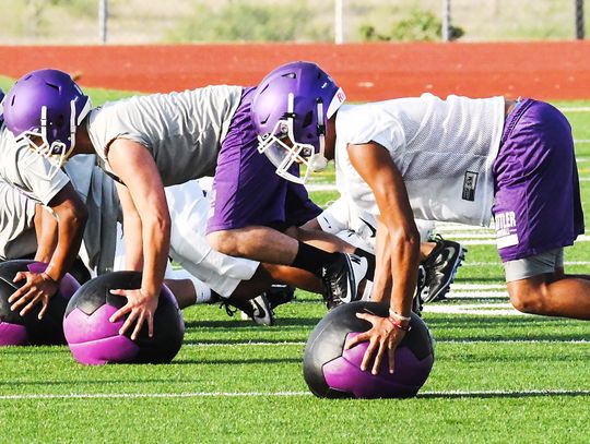 San Marcos boys’ basketball team puts on summer camp