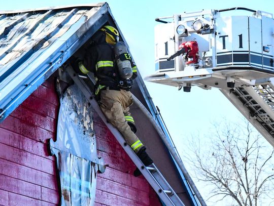 San Marcos Fire Department responds to fire at El Golfo de Mexico restaurant