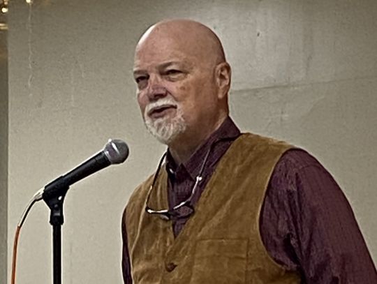 Santa Claus Robbery author discusses book at Rotary Club