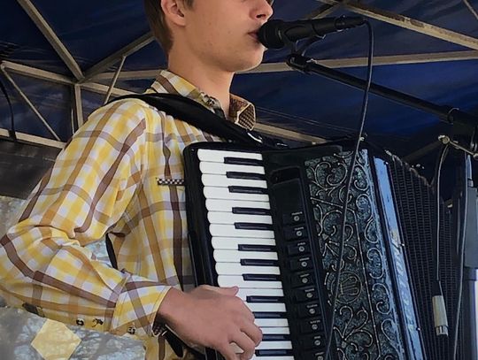 Seguin resident wins Big Squeeze  Statewide Accordion Competition