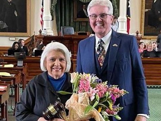 Sen. Zaffirini casts 70,000 consecutive vote in Texas Senate