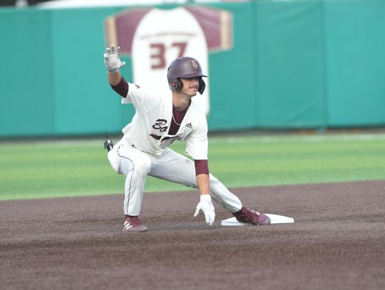 Shuffield breaks triples record, leads Bobcats to sweep of Trojans