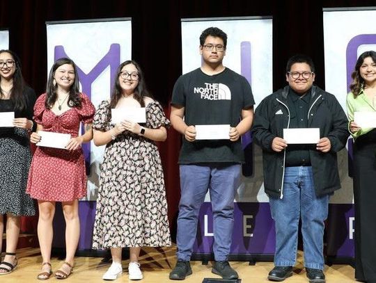 SMHS scholarship winners are announced