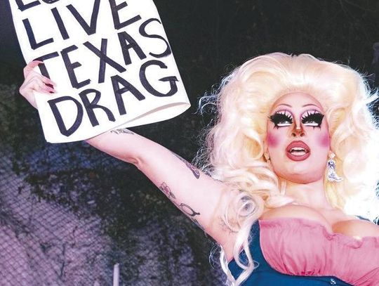 SMTXQC presents Drag Out the Vote drag show, voter registration party