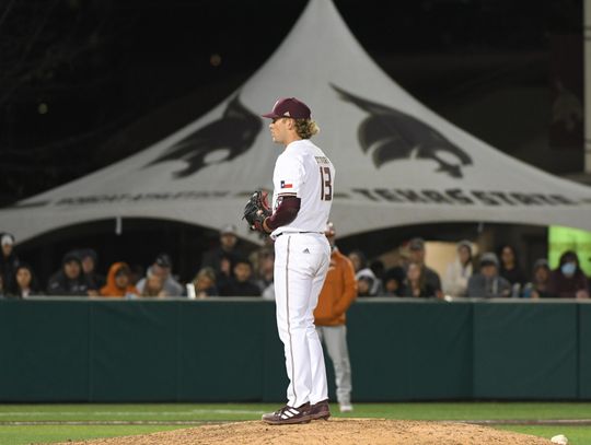 Stivors ties career saves record, clinches 3-1 win over UIW for Texas State